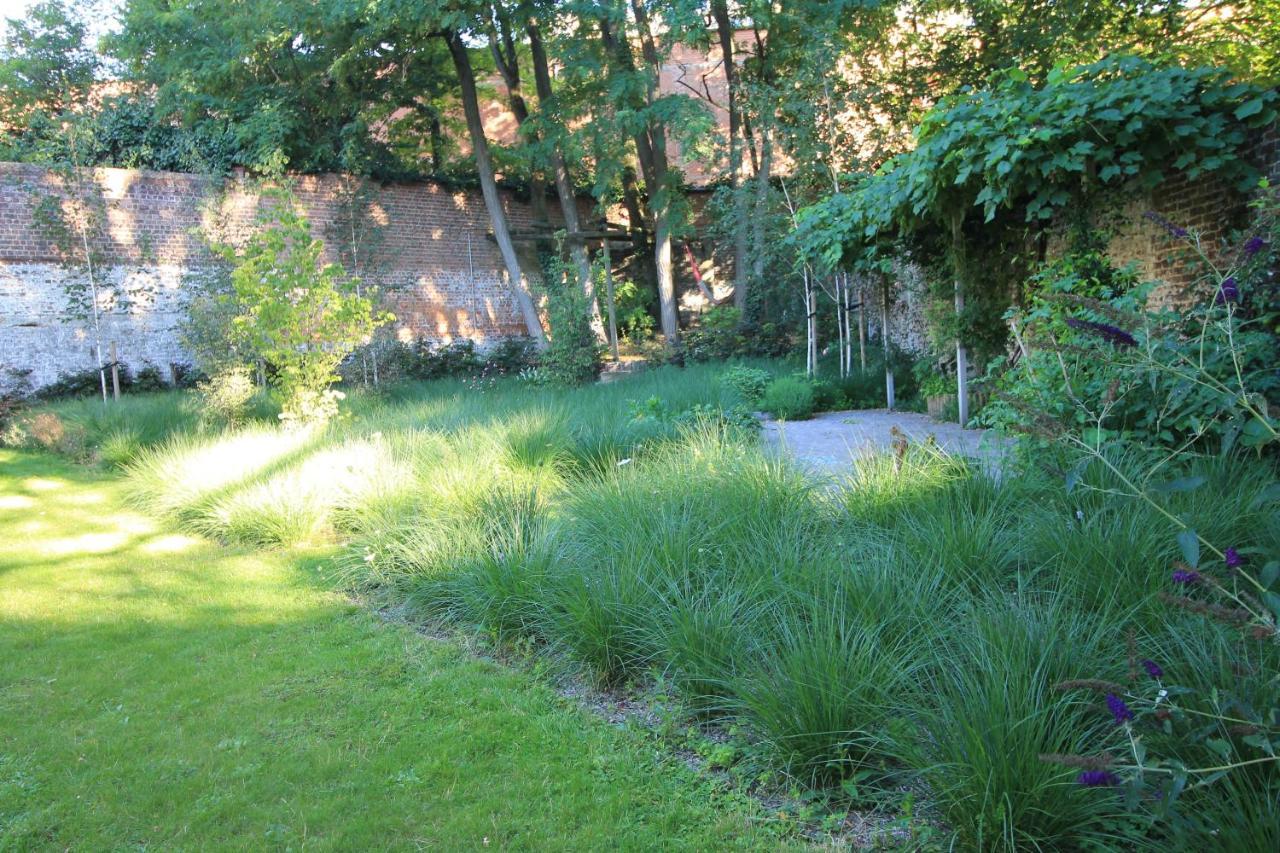 Canopee Guesthouse Ixelles Dış mekan fotoğraf